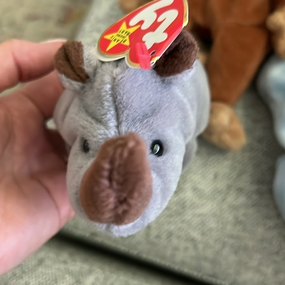 Vintage original TY Beanie Baby - Bongo the Monkey and Spike the Rhino - Picture 3 of 4